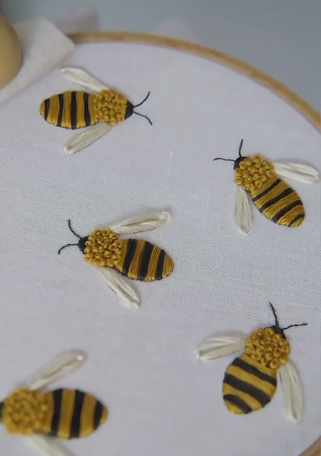 3D Embroidered Bees — A Little Buzz on Fabric