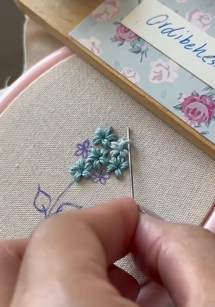 Ten tiny star flowers forming a fuller cluster